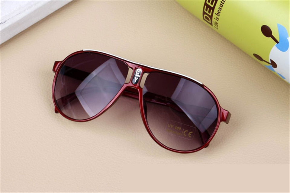 Lunettes de soleil pour enfants Style de marque pour enfants Lunettes de soleil pour garçons Protection UV400 Lunettes de soleil pour filles de sport en plein air